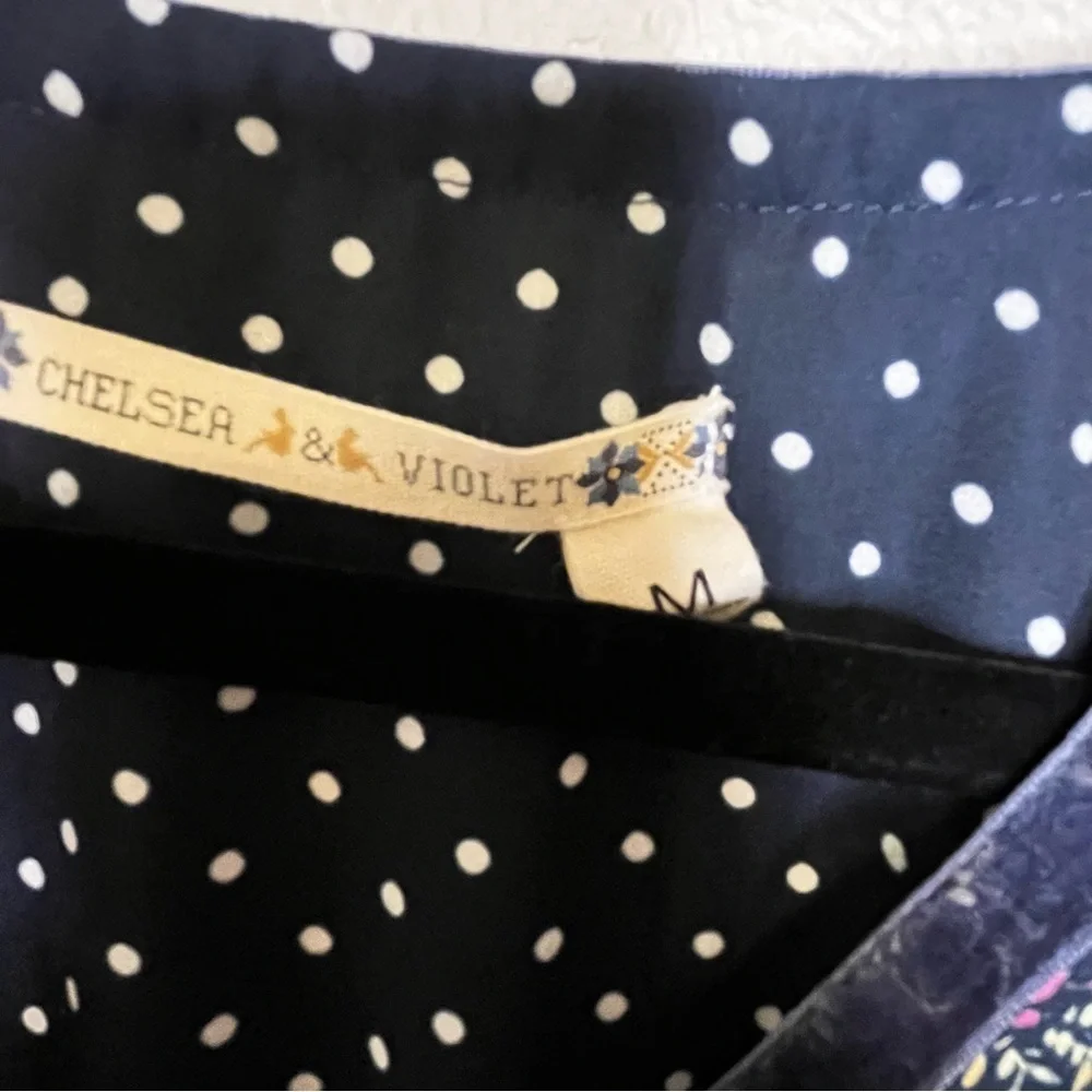 Chelsea & Violet great preowned